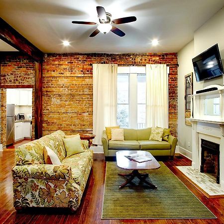 Newly Renovated Historic Savannah Townhome! Exterior foto